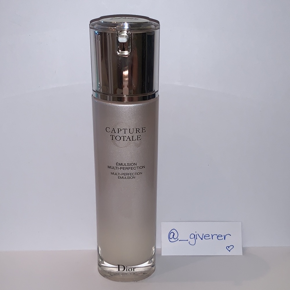 Dior Capture Totale Multi Perfection Emulsion